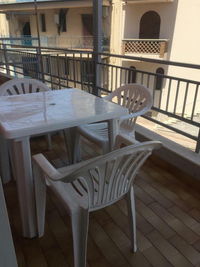 Casa Di Paolo Apartment Giardini Naxos Ngoại thất bức ảnh